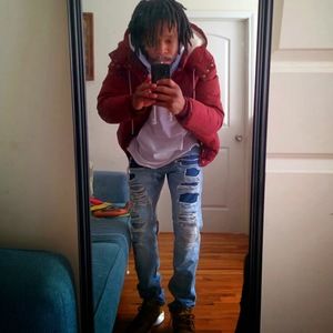 Meet your Posher, Carlos